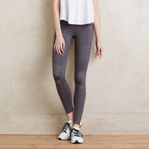 ALO Yoga Pants - Worn twice Alo leggings